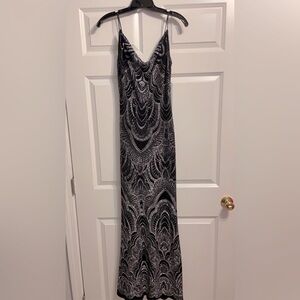 Black and glittery silver prom dress from Dillards in size 1/2